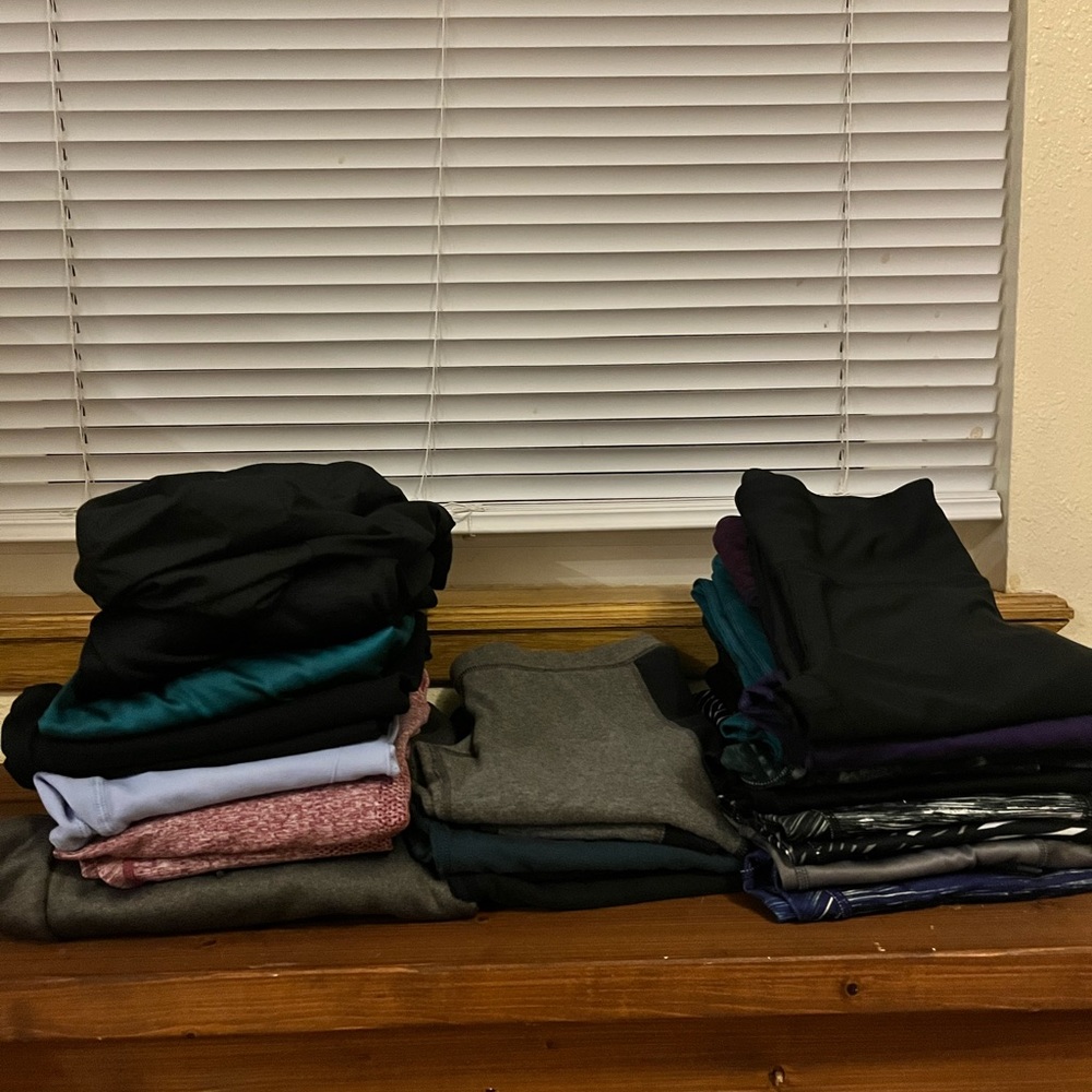 16 pieces…Under Armour leggings